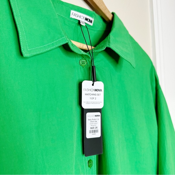 NWT Fashion Nova Bailey Button Up Short Set - Picture 5 of 7